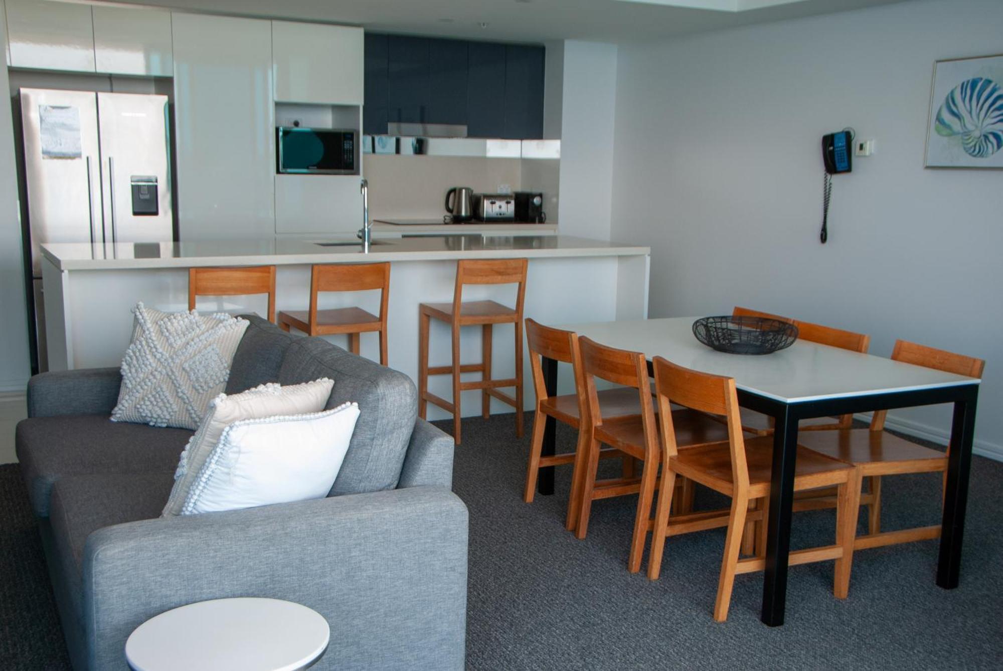 Number 1 H Residences - Wifi, Parking & More By Gold Coast Holidays Eksteriør bilde