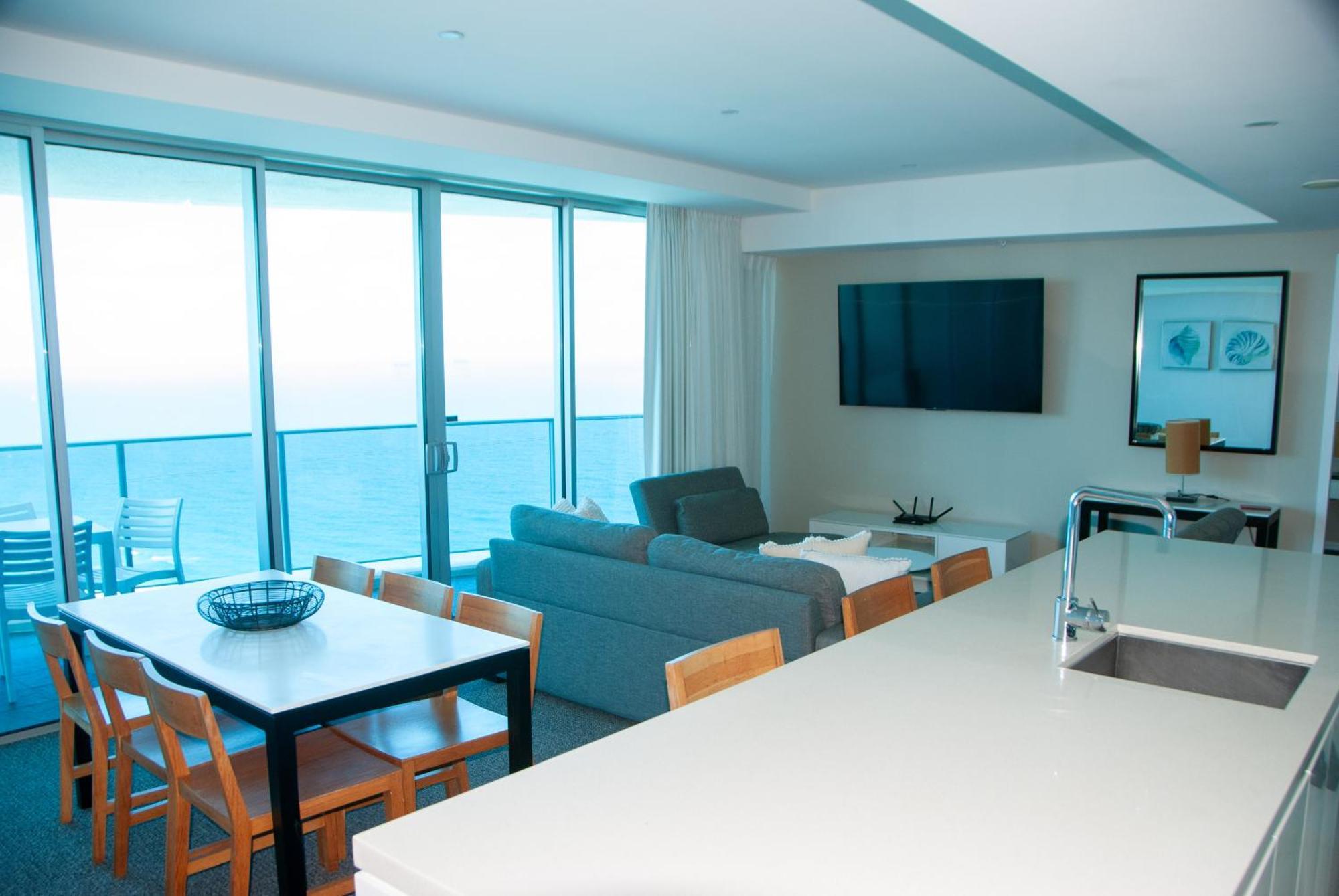Number 1 H Residences - Wifi, Parking & More By Gold Coast Holidays Eksteriør bilde