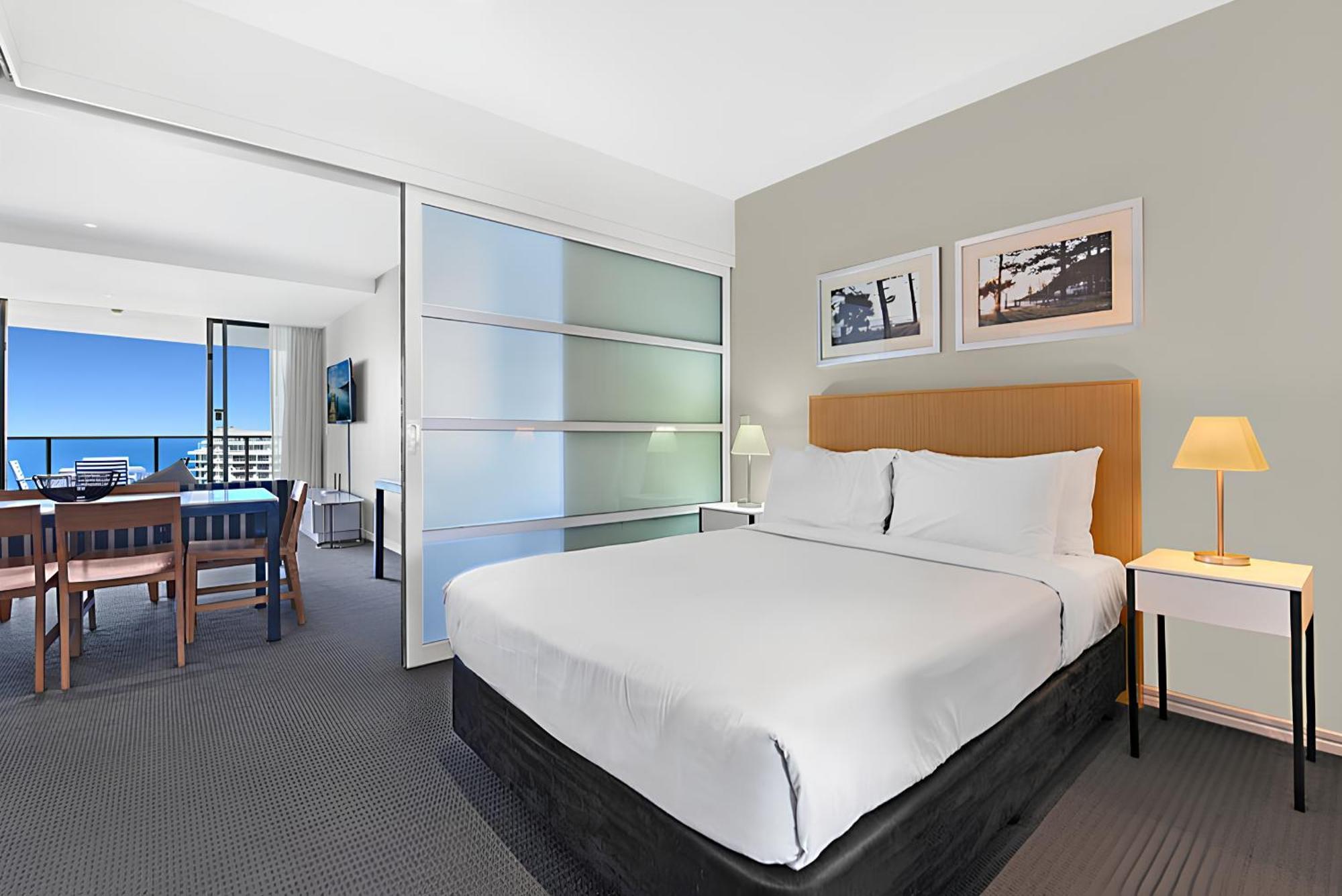 Number 1 H Residences - Wifi, Parking & More By Gold Coast Holidays Eksteriør bilde