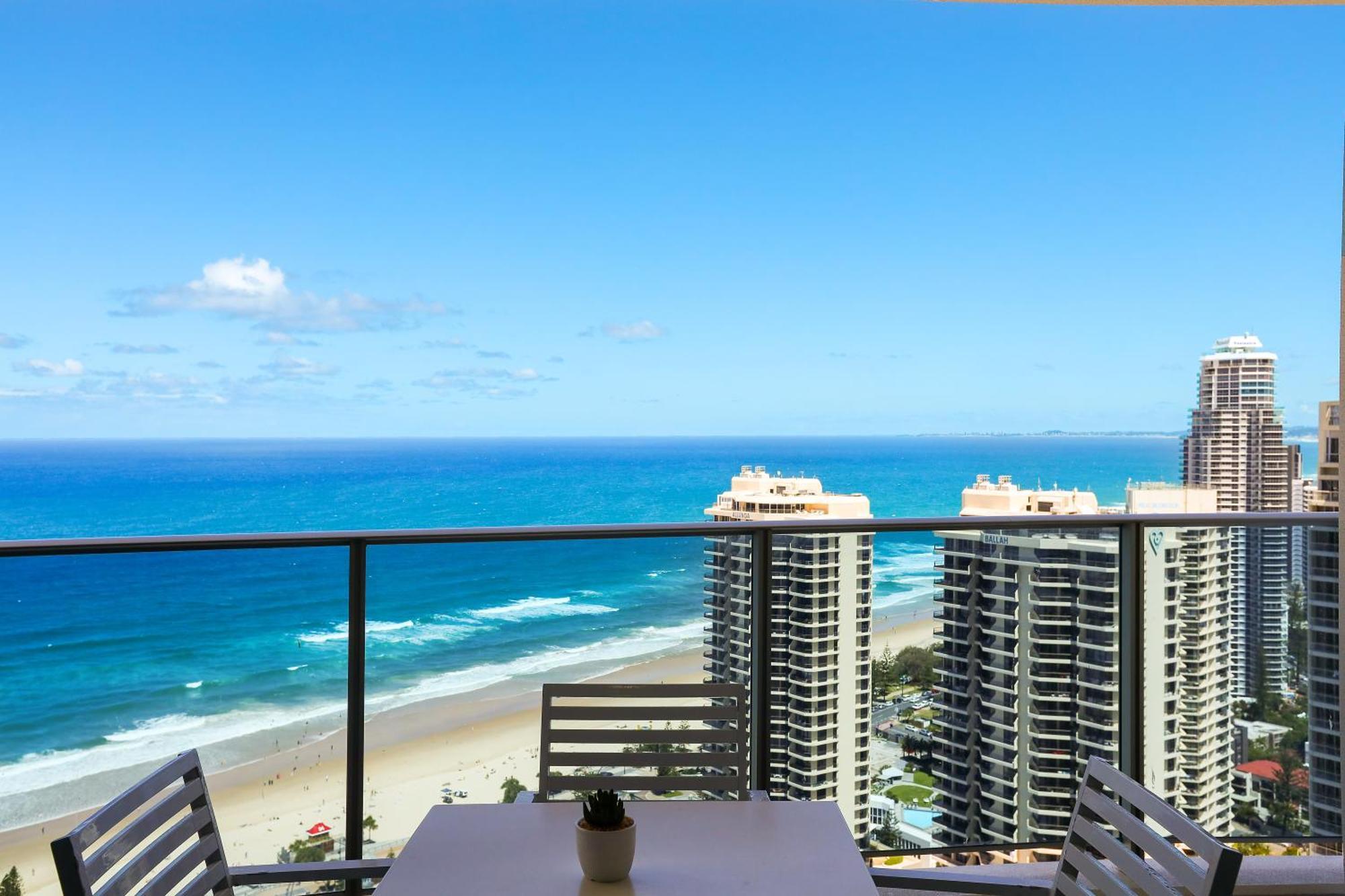 Number 1 H Residences - Wifi, Parking & More By Gold Coast Holidays Eksteriør bilde