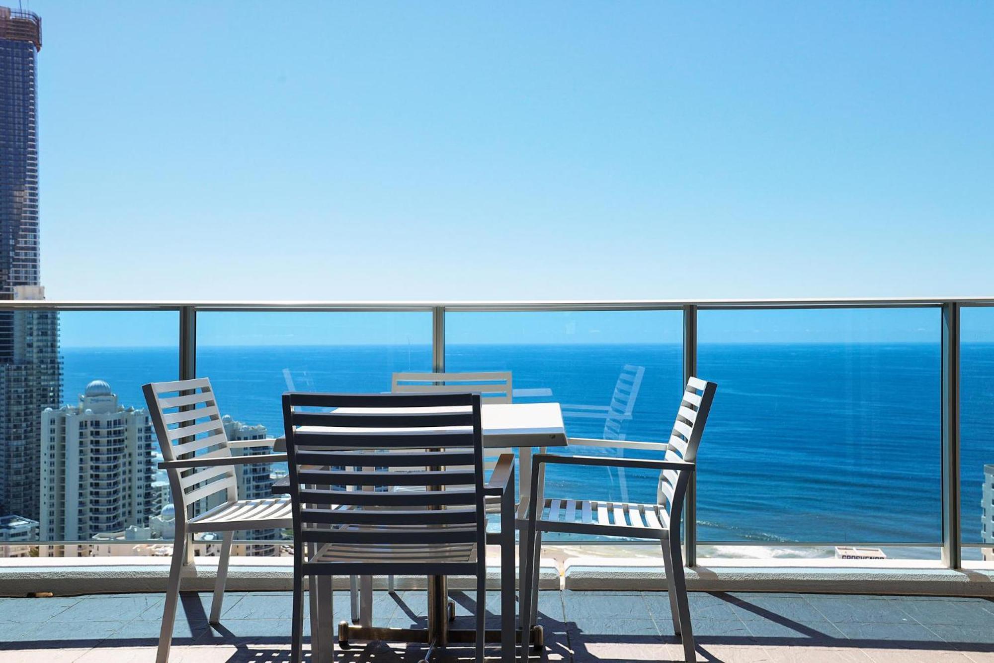 Number 1 H Residences - Wifi, Parking & More By Gold Coast Holidays Eksteriør bilde