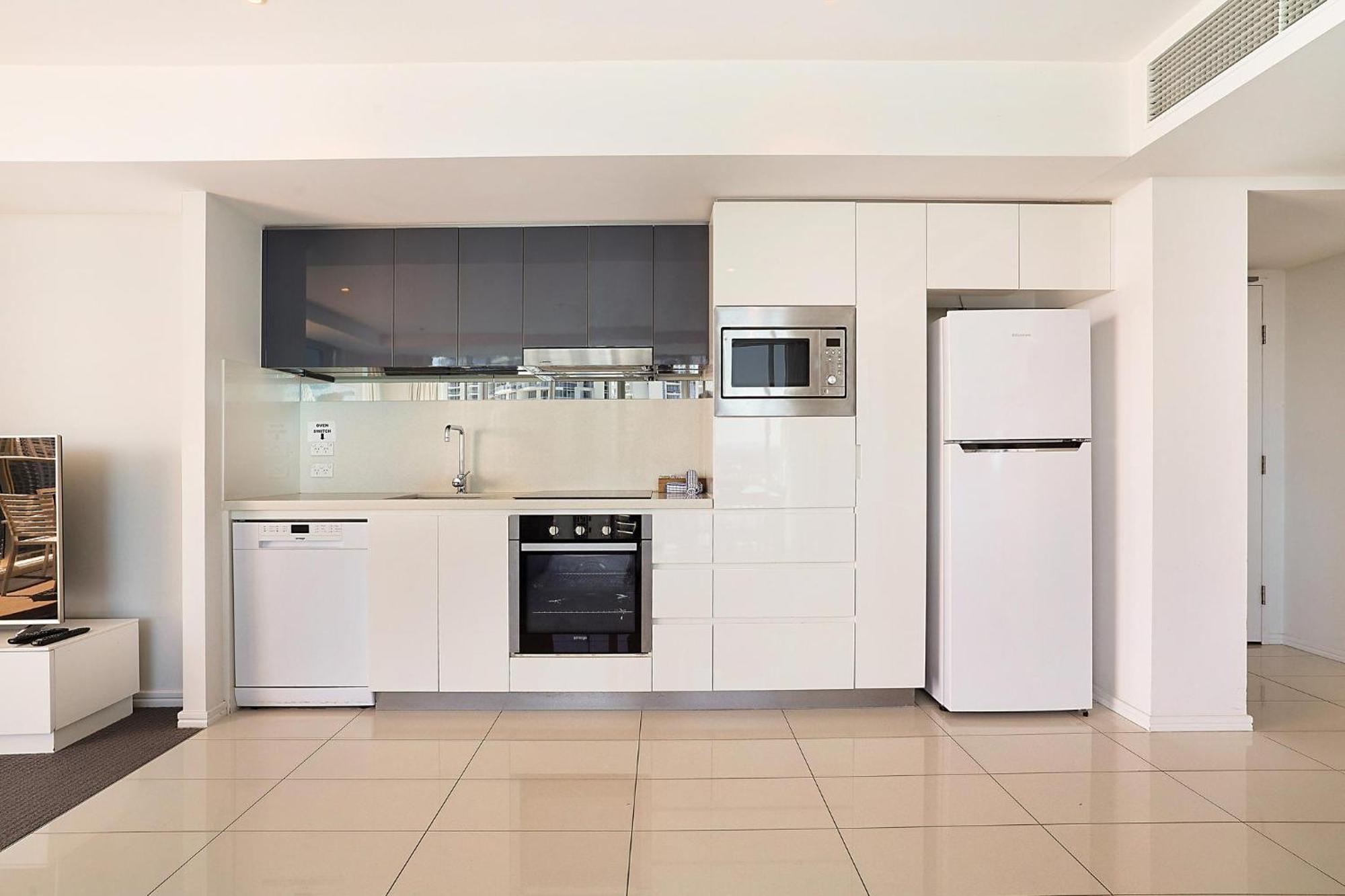 Number 1 H Residences - Wifi, Parking & More By Gold Coast Holidays Eksteriør bilde