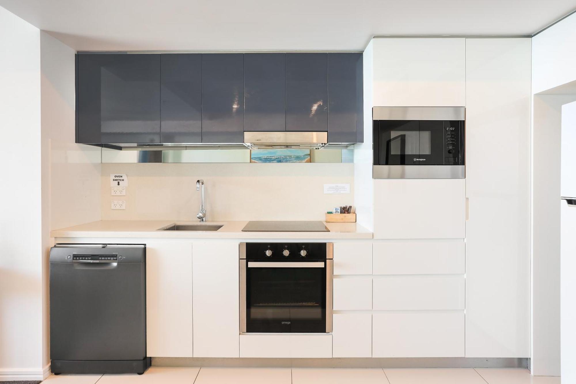 Number 1 H Residences - Wifi, Parking & More By Gold Coast Holidays Eksteriør bilde